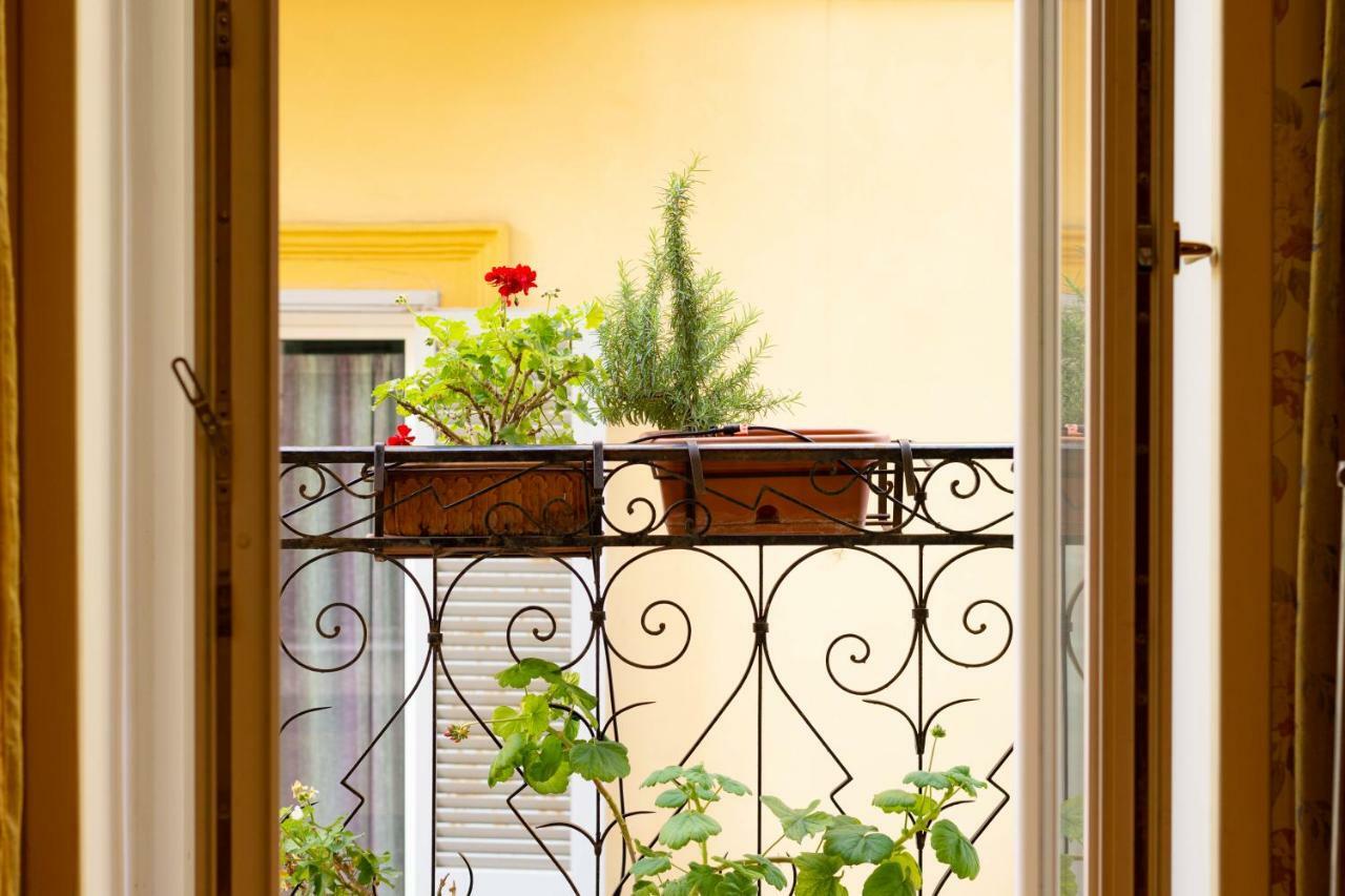 Bed and Breakfast Areamare Nápoles Exterior foto